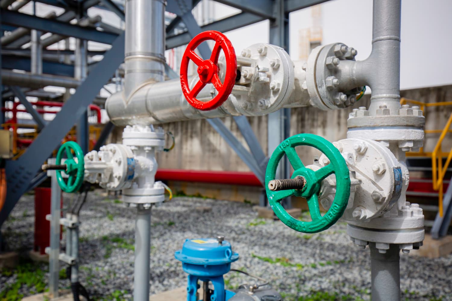 Pumps & Valves